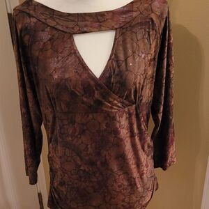 SNOSKINS BOATNECK TOP W/OPEN V-NECK